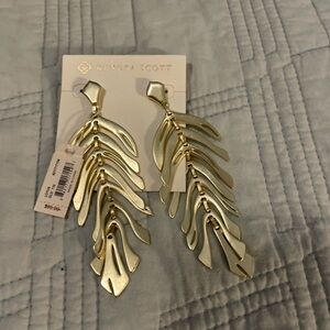 Kendra Scott Gold Leaf Drop Earrings